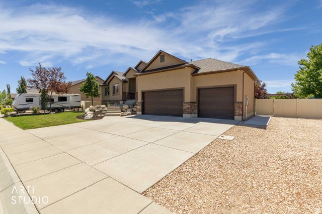 3739 S 3525 W, West Haven, UT 84401