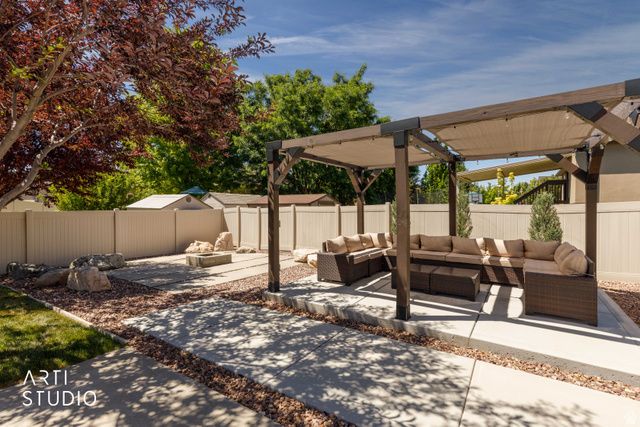 3739 S 3525 W, West Haven, UT 84401