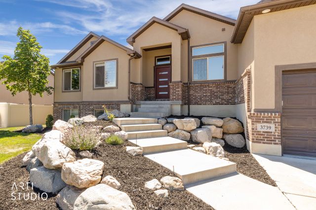 3739 S 3525 W, West Haven, UT 84401