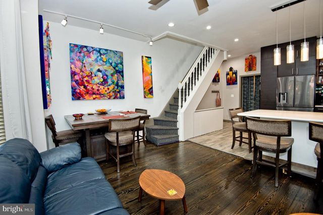 703 S 6TH ST, Philadelphia, PA 19147