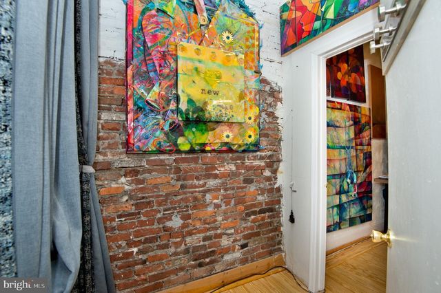 703 S 6TH ST, Philadelphia, PA 19147