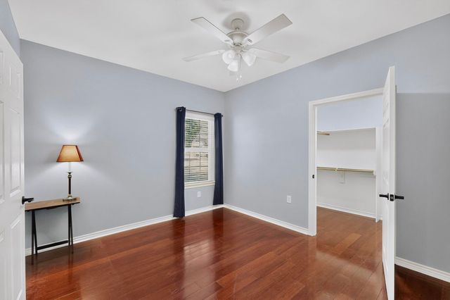 108 Cape Shore Drive, Mabank, TX 75143