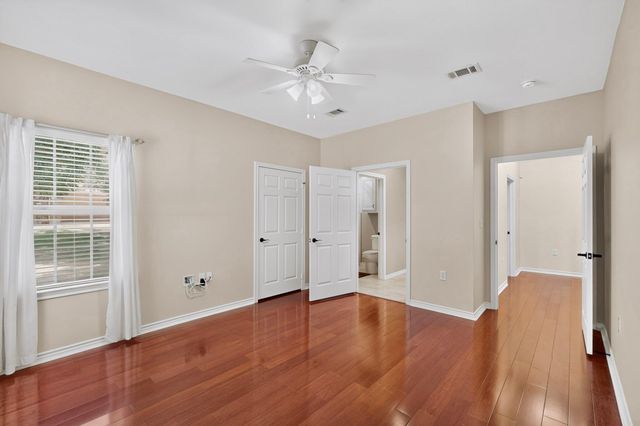 108 Cape Shore Drive, Mabank, TX 75143