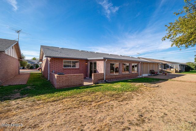 9638 W CINNABAR Avenue B, Peoria, AZ 85345