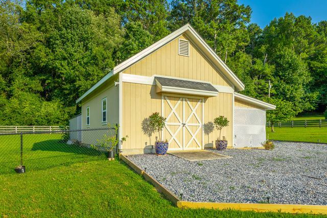 1104 Morris Lane, Chattanooga, TN 37421