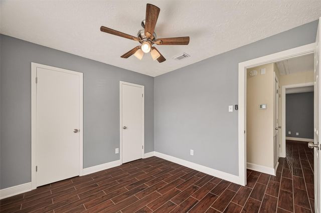 7419 S Choctaw Street, Baytown, TX 77521