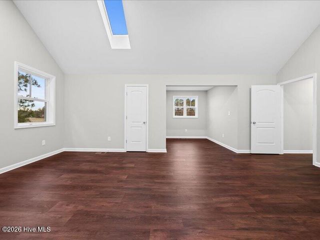 1050 Lakebay Road, Vass, NC 28394