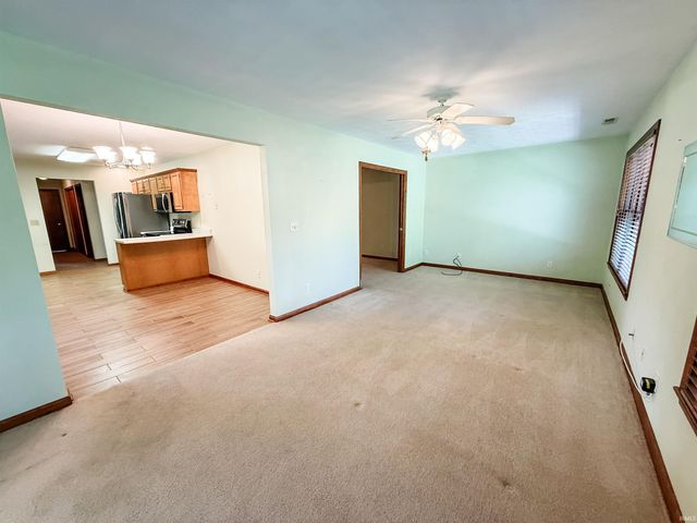 4130 N Villas Drive, Kokomo, IN 46901