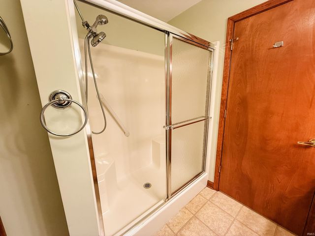 4130 N Villas Drive, Kokomo, IN 46901