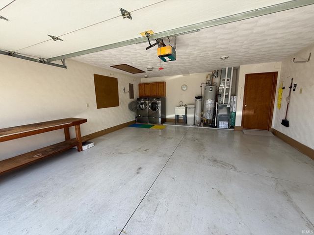 4130 N Villas Drive, Kokomo, IN 46901