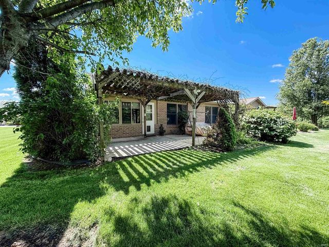 4130 N Villas Drive, Kokomo, IN 46901