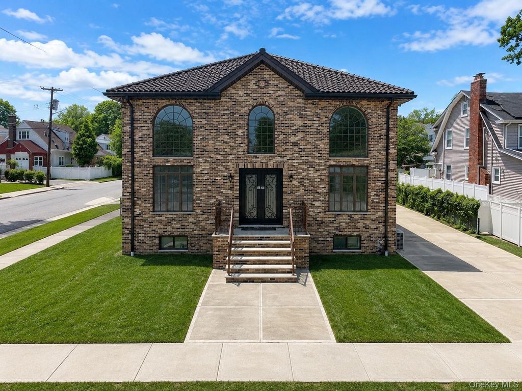 3646 205th Street, Bayside, NY 11361