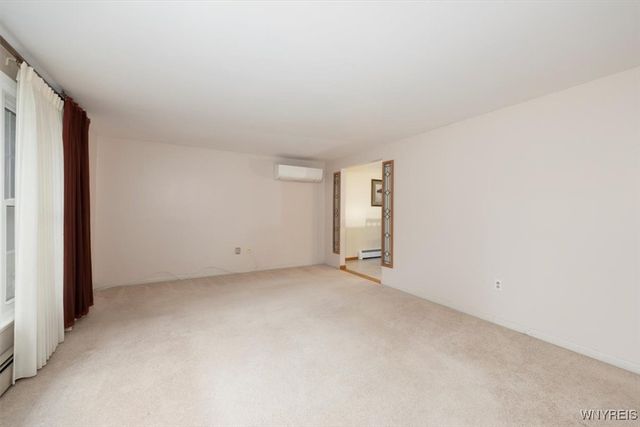 52 Three Rod Road, Alden, NY 14004