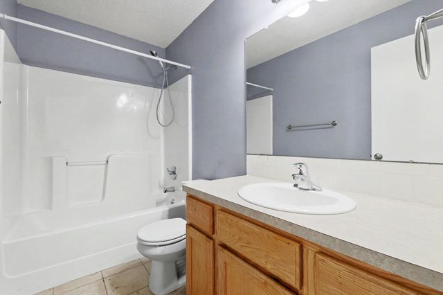 1334 N Aksarben Ct, Wichita, KS 67235