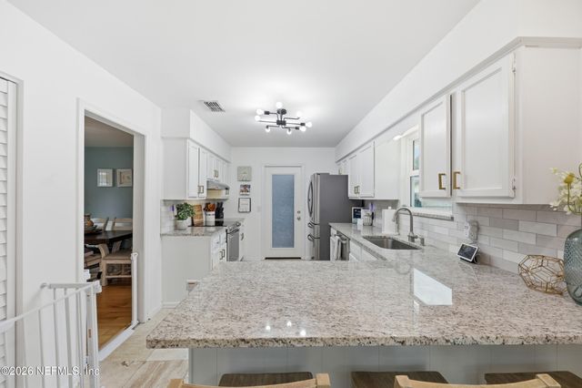 1828 HAMLET Lane N, Neptune Beach, FL 32266