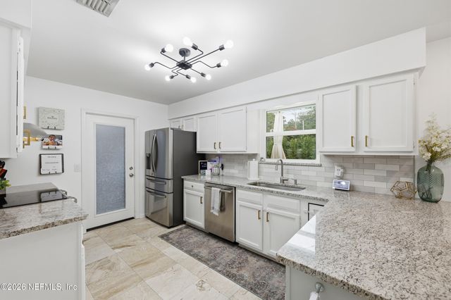 1828 HAMLET Lane N, Neptune Beach, FL 32266