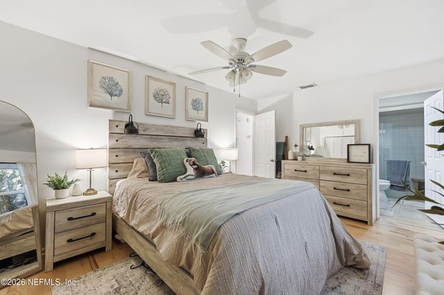 1828 HAMLET Lane N, Neptune Beach, FL 32266