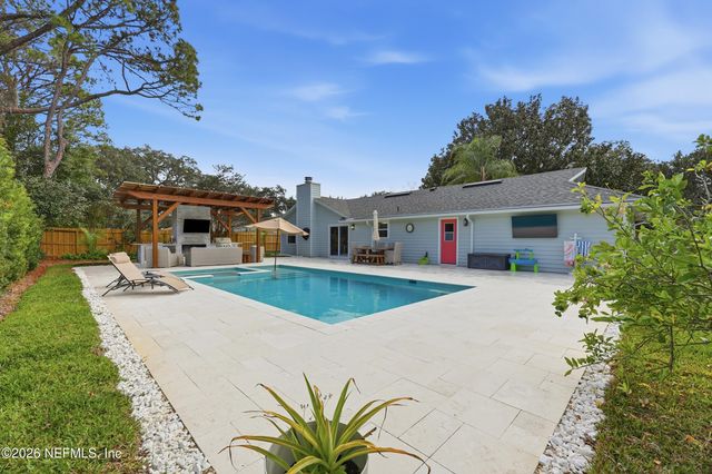 1828 HAMLET Lane N, Neptune Beach, FL 32266