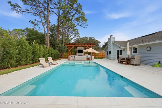 1828 HAMLET Lane N, Neptune Beach, FL 32266