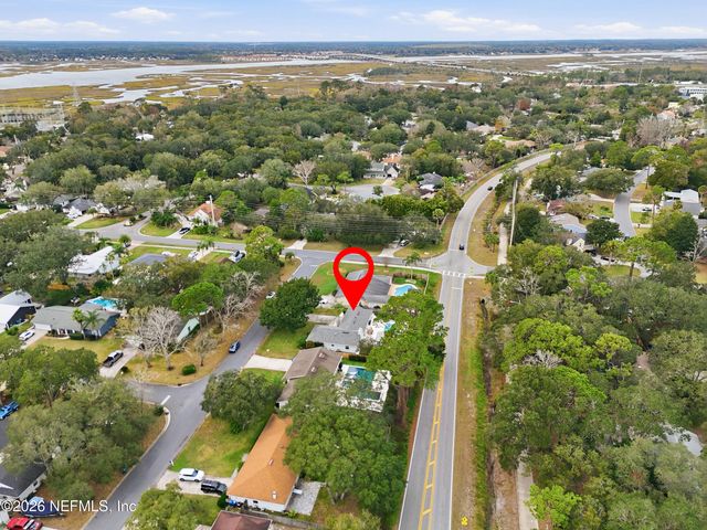 1828 HAMLET Lane N, Neptune Beach, FL 32266