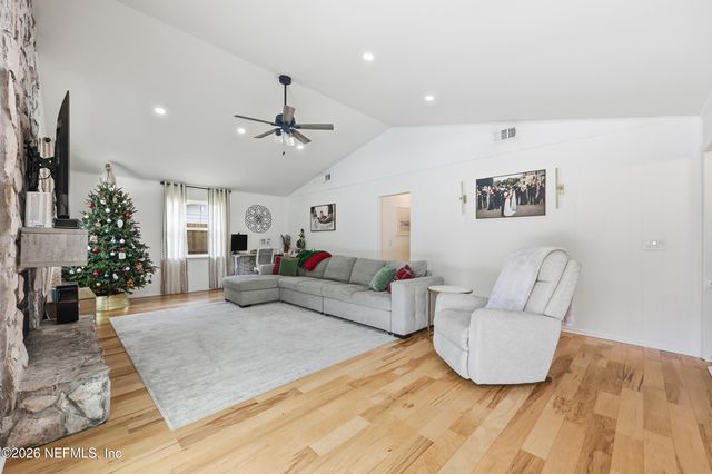 1828 HAMLET Lane N, Neptune Beach, FL 32266