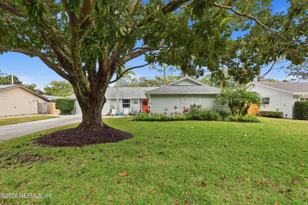 1828 HAMLET Lane N, Neptune Beach, FL 32266