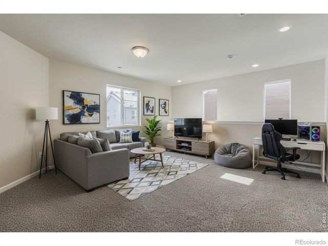 765 Nob Hill Lane, Fort Collins, CO 80524