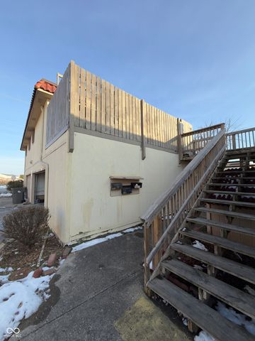 2813 Del Prado Drive, Indianapolis, IN 46227