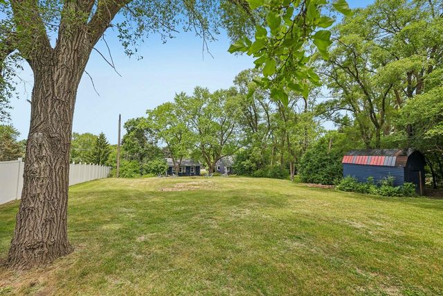 1817 E Main STREET, Waukesha, WI 53186