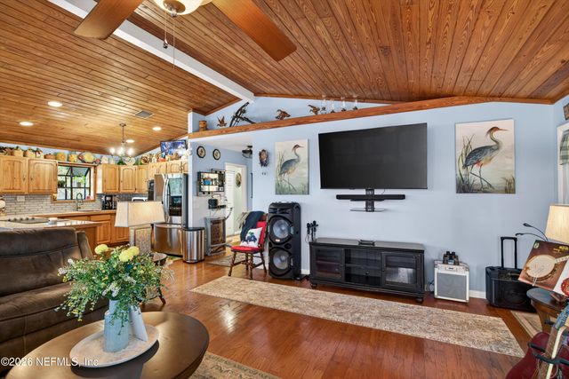 126 PALMETTO Trail, Interlachen, FL 32148