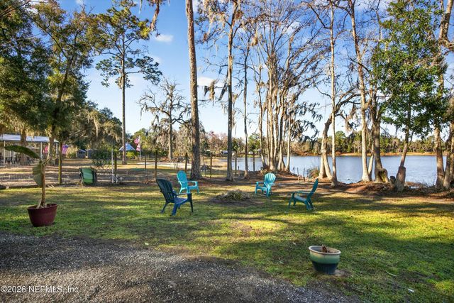 126 PALMETTO Trail, Interlachen, FL 32148