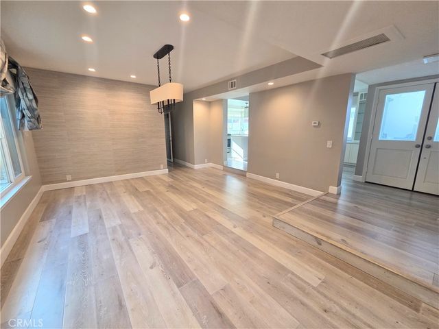 1728 Lake, Huntington Beach, CA 92648