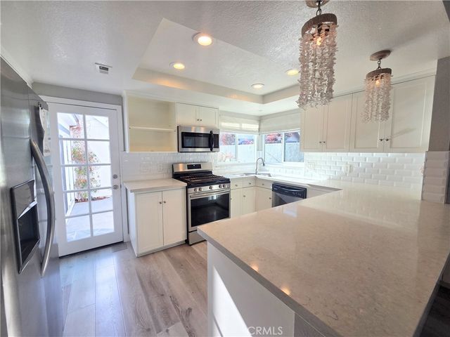 1728 Lake, Huntington Beach, CA 92648