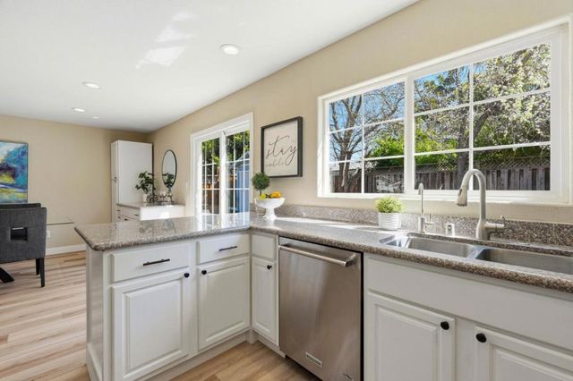 252 Vineyard Drive, San Jose, CA 95119