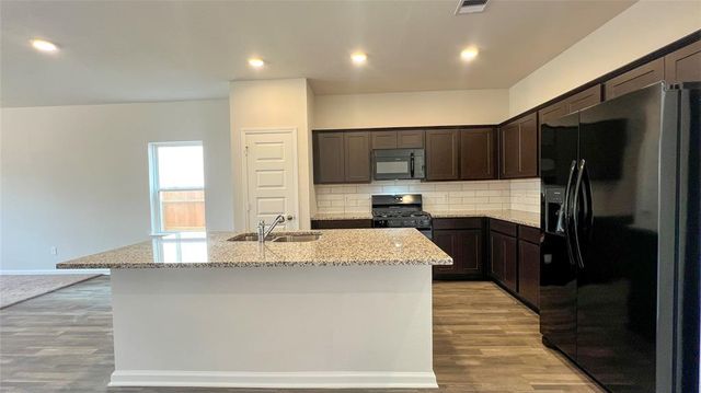 3326 Aspen Stream Drive, Richmond, TX 77406