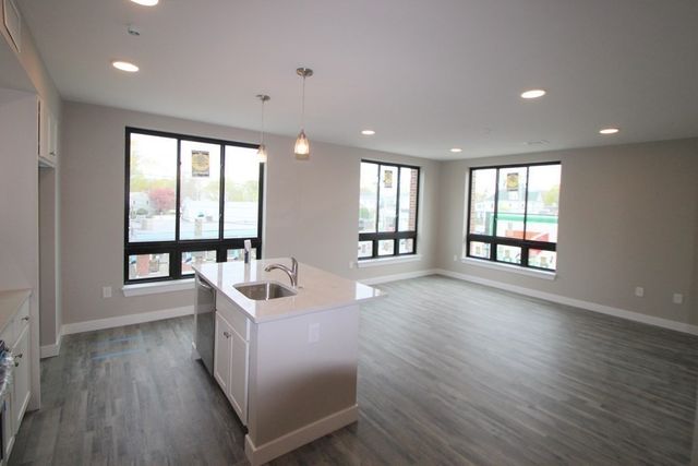 629 Washington Street 307, Whitman, MA 02382