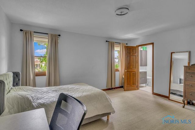 26260 Carrington Boulevard, Perrysburg, OH 43551