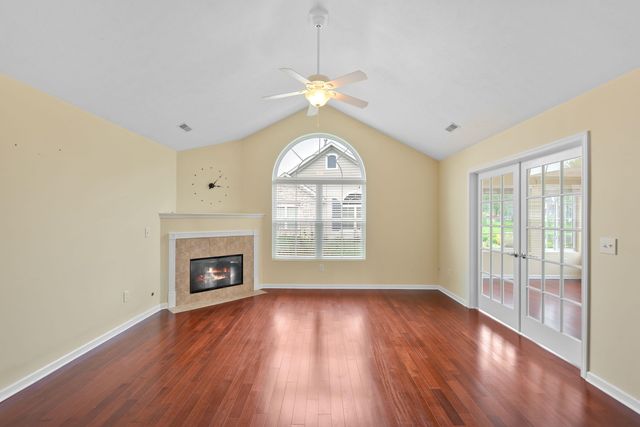2853 Villa Lane, Benton Harbor, MI 49022