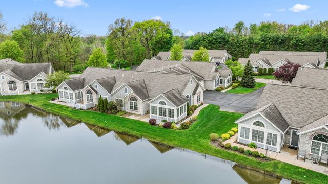 2853 Villa Lane, Benton Harbor, MI 49022