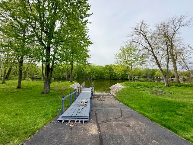 2853 Villa Lane, Benton Harbor, MI 49022