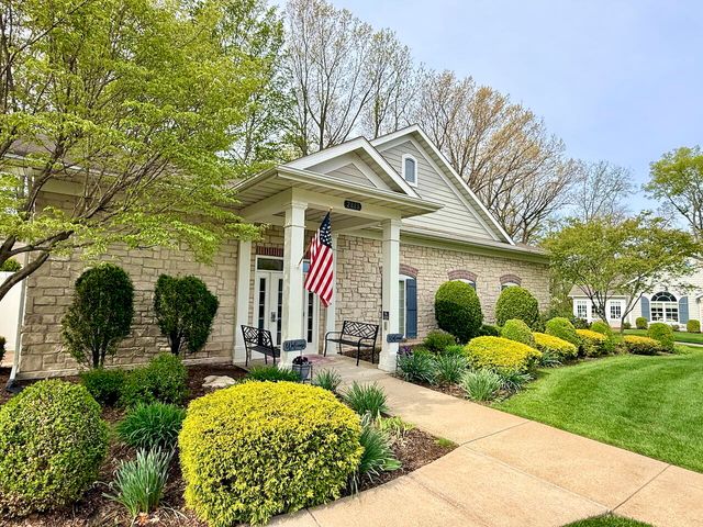 2853 Villa Lane, Benton Harbor, MI 49022