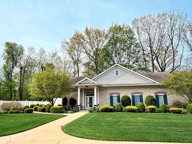2853 Villa Lane, Benton Harbor, MI 49022