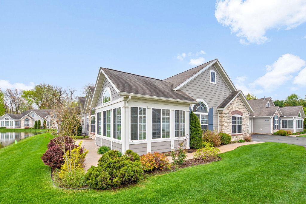 2853 Villa Lane, Benton Harbor, MI 49022
