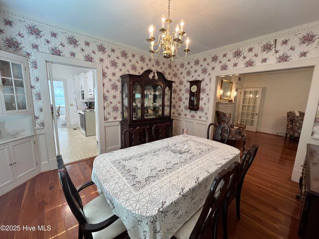 109 W Wyche Street, Whiteville, NC 28472