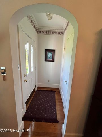 109 W Wyche Street, Whiteville, NC 28472