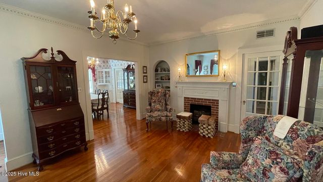 109 W Wyche Street, Whiteville, NC 28472