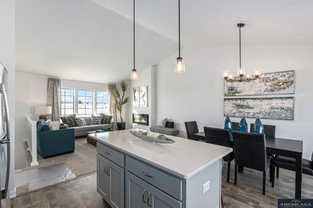 8009 N 113 Street, Omaha, NE 68142