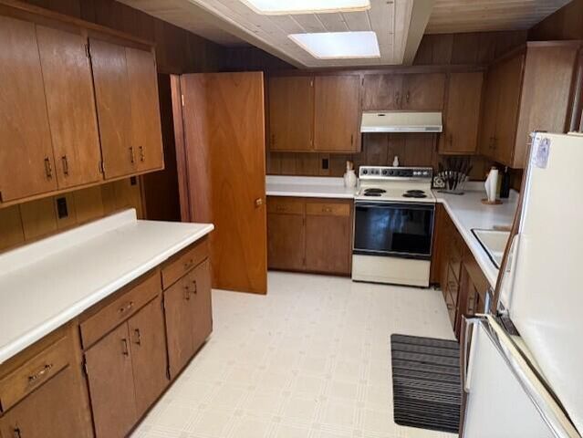 279 Placer Drive, Trinity Center, CA 96091