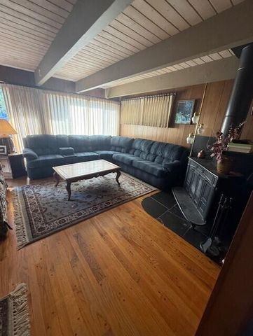 279 Placer Drive, Trinity Center, CA 96091