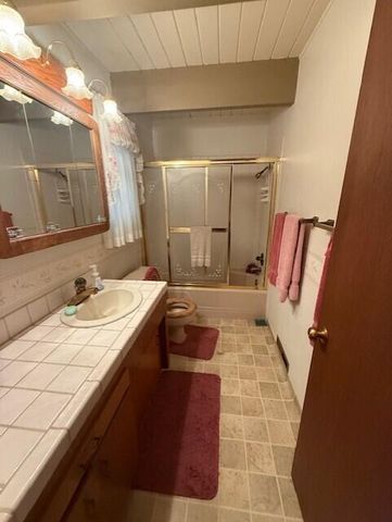 279 Placer Drive, Trinity Center, CA 96091